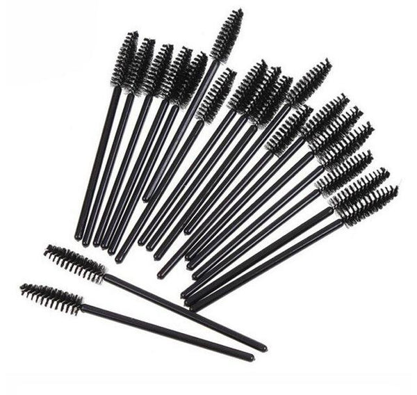 Curvacious Eyelash Brush Set